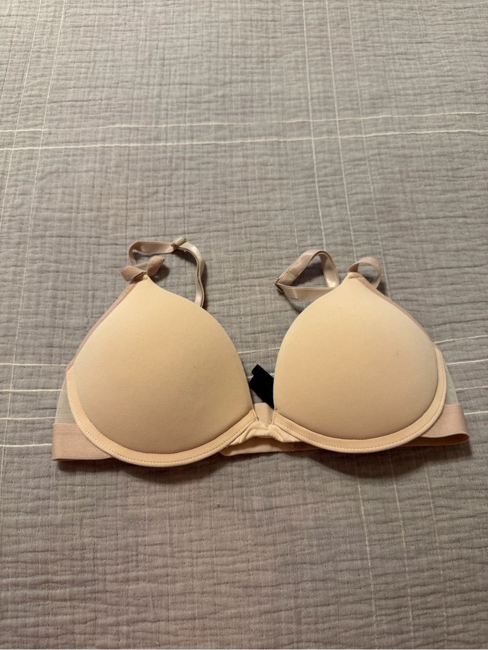 Pepper Zero Gap Lift Up Bra Size 32B In Sand